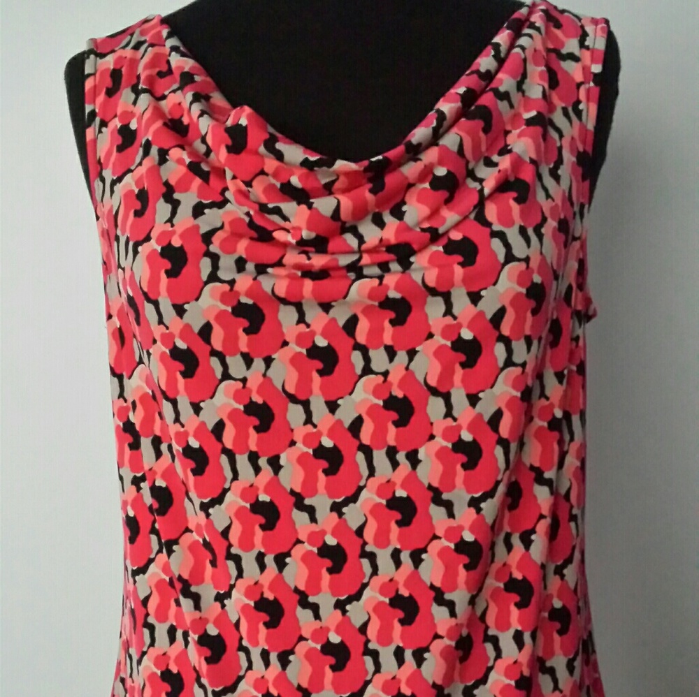 Two Liz Claiborne sleeves tops